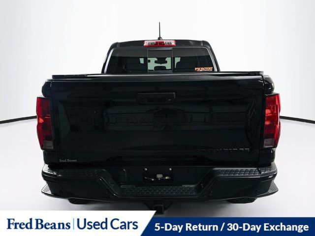 Used 2026 Chevrolet Colorado Trail Boss AWD/4WD image 9