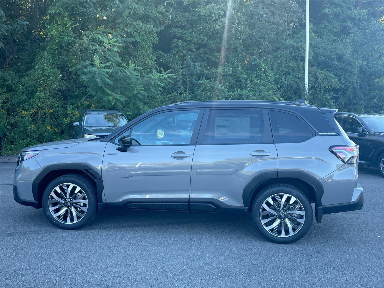 New 2026 Subaru Forester Touring AWD/4WD image 2