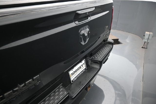 Used 2021 RAM 1500 Limited w/ Night Edition AWD/4WD image 12