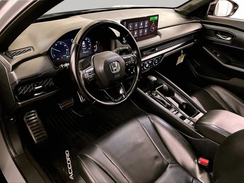 Used 2024 Honda Accord Sport image 12