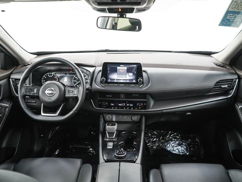Used 2023 Nissan Rogue SV w/ SV Premium B Package AWD/4WD image 13