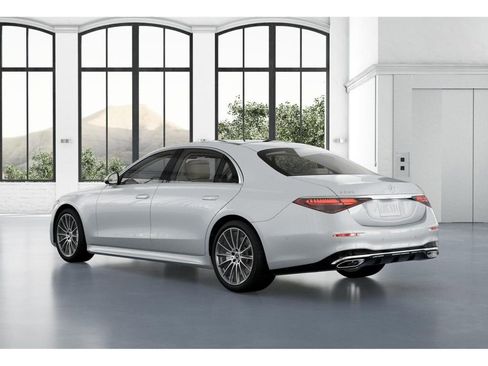 New 2025 Mercedes-Benz S 580 4MATIC Sedan image 29