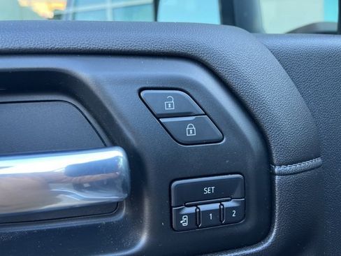 Used 2020 GMC Sierra 2500 Denali w/ Denali Ultimate Package image 10