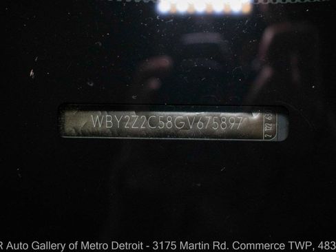 Used 2016 BMW i8 image 17