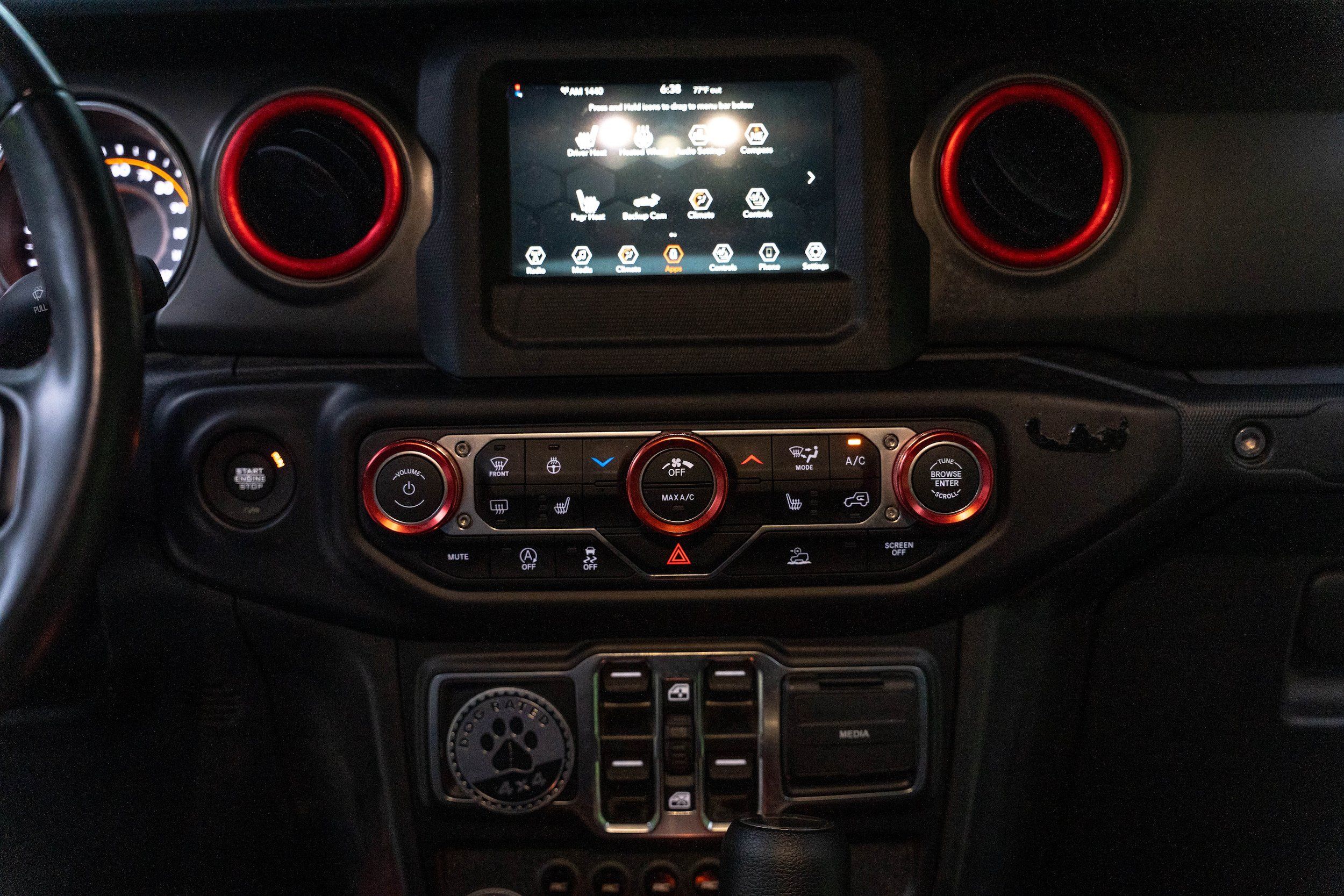 Used 2022 Jeep Gladiator Sport AWD/4WD image 17
