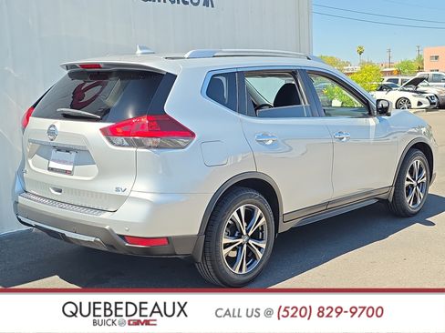 Used 2019 Nissan Rogue SV w/ Sun & Sound Touring Package FWD image 7