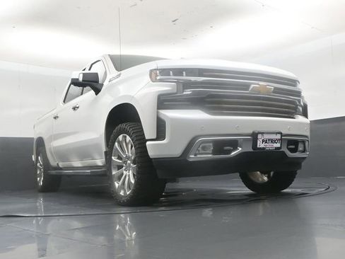 Used 2021 Chevrolet Silverado 1500 High Country w/ Technology Package AWD/4WD image 45