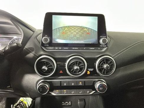 Used 2022 Nissan Sentra SV w/ Trunk Package FWD image 24