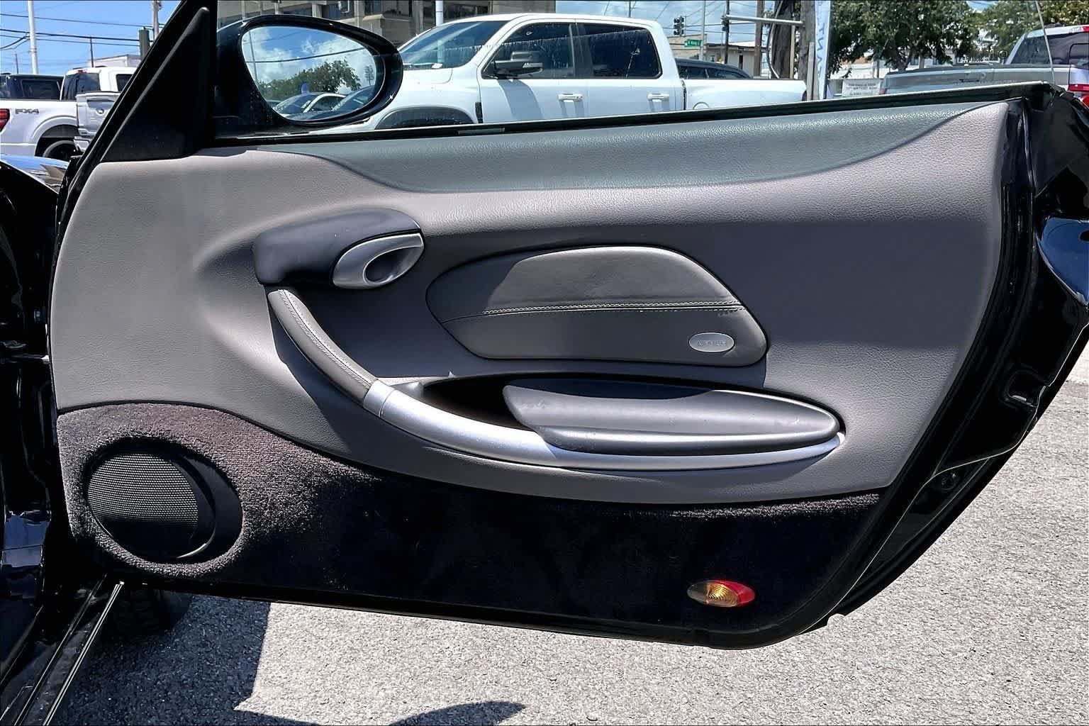 Used 2003 Porsche Boxster S RWD image 26