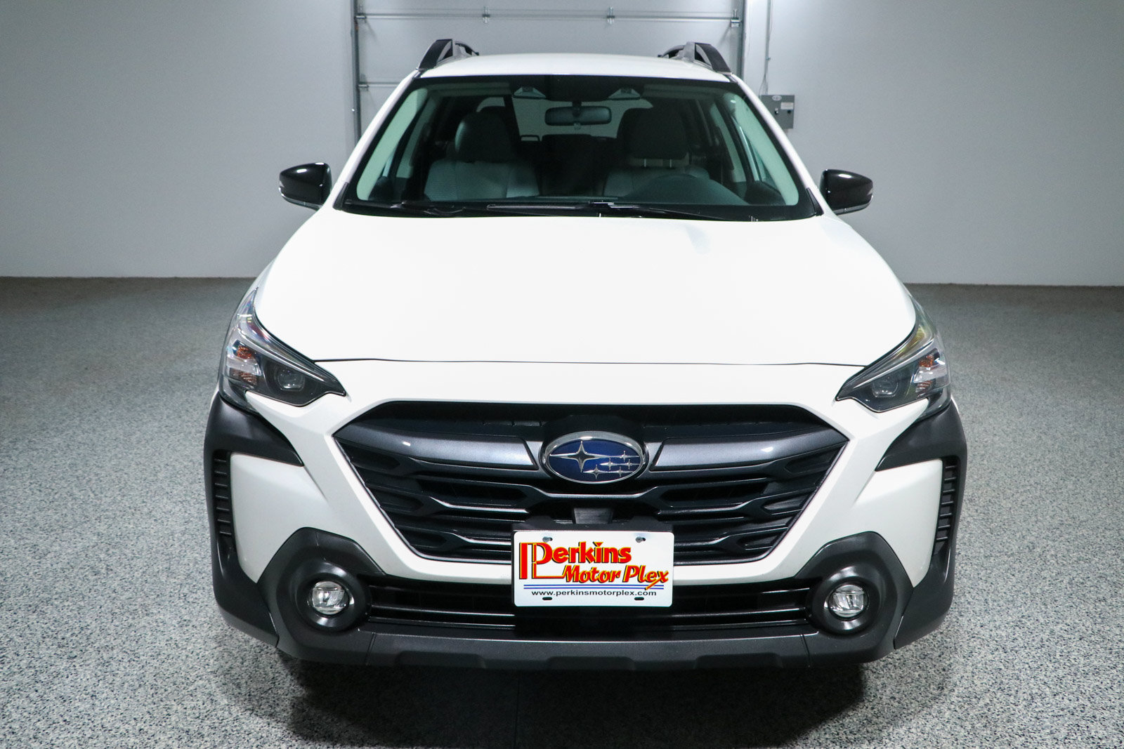 Used 2024 Subaru Outback Premium AWD/4WD image 4