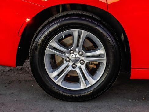 Used 2022 Dodge Charger SXT image 12