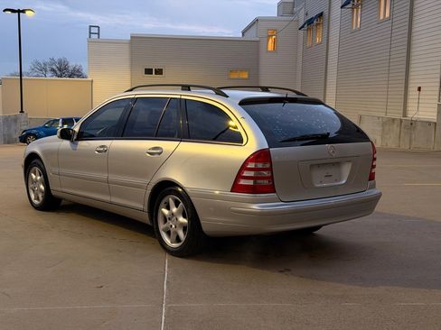 Used 2002 Mercedes-Benz C 320 Wagon image 5