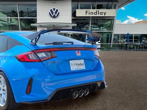 Used 2025 Honda Civic Type R image 5