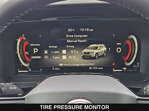 New 2026 Nissan Pathfinder Platinum image 29