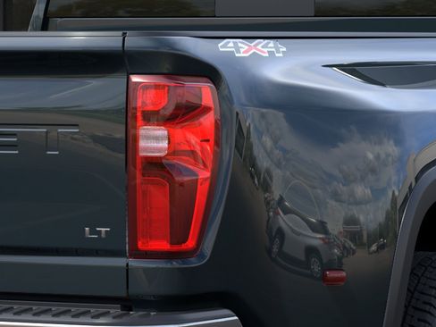 New 2026 Chevrolet Silverado 3500 LT w/ All Star Edition AWD/4WD image 11