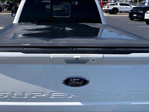Used 2023 Ford F350 Lariat w/ Lariat Ultimate Package AWD/4WD image 6