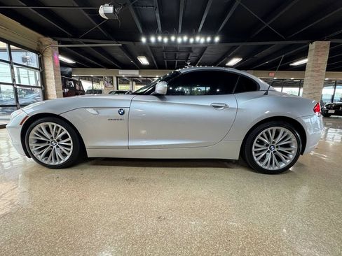 Used 2009 BMW Z4 sDrive35i RWD image 4