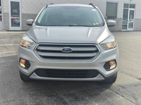 Used 2018 Ford Escape SE AWD/4WD image 2