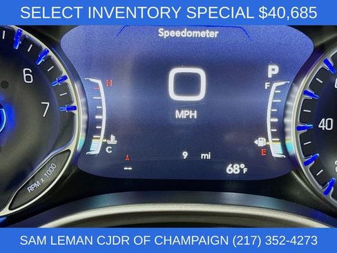 New 2026 Chrysler Pacifica Select w/ S Appearance Package image 12