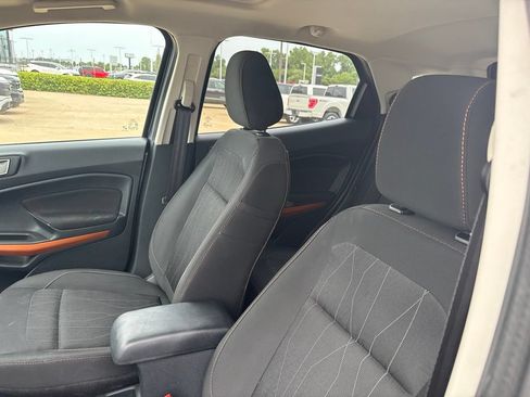 Used 2021 Ford EcoSport SE w/ SE Appearance Package FWD image 11
