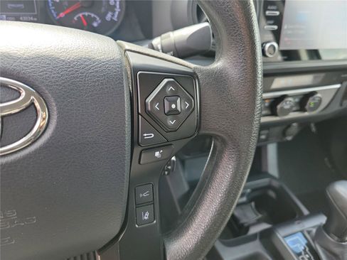 Used 2023 Toyota Tacoma SR AWD/4WD image 23