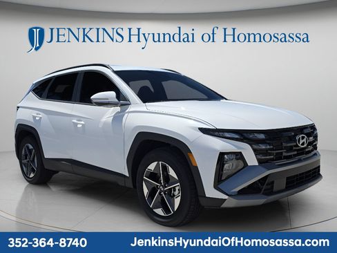 New 2026 Hyundai Tucson SEL FWD image 1