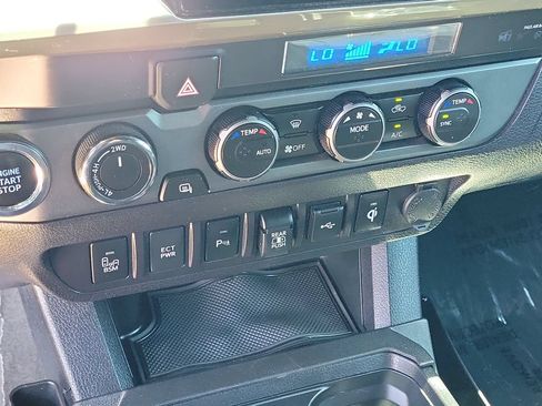 Used 2023 Toyota Tacoma TRD Sport w/ Advanced Technology Package AWD/4WD image 20
