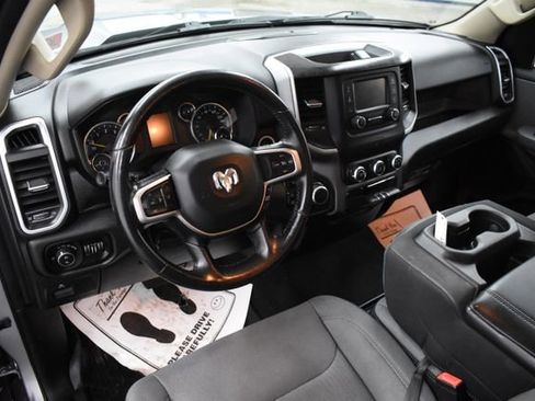 Used 2019 RAM 1500 Big Horn image 18