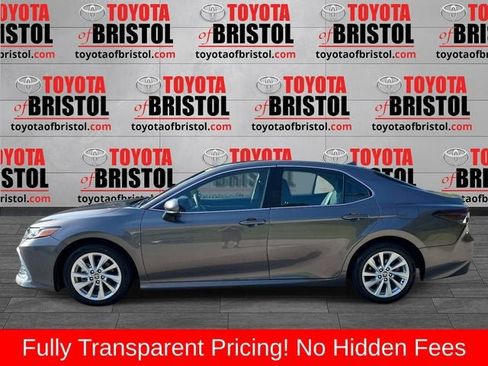 Used 2023 Toyota Camry LE w/ Convenience Package FWD image 7