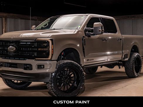 Used 2026 Ford F250 Platinum w/ Platinum Plus Package AWD/4WD image 5