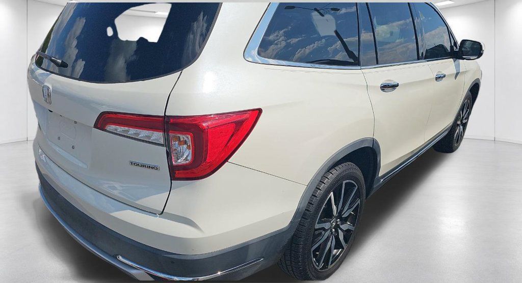 Used 2019 Honda Pilot Touring image 4