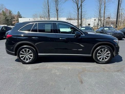 Used 2026 Mercedes-Benz GLC 300 4MATIC image 2