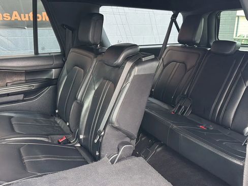 Used 2021 Ford Expedition Max Limited image 18