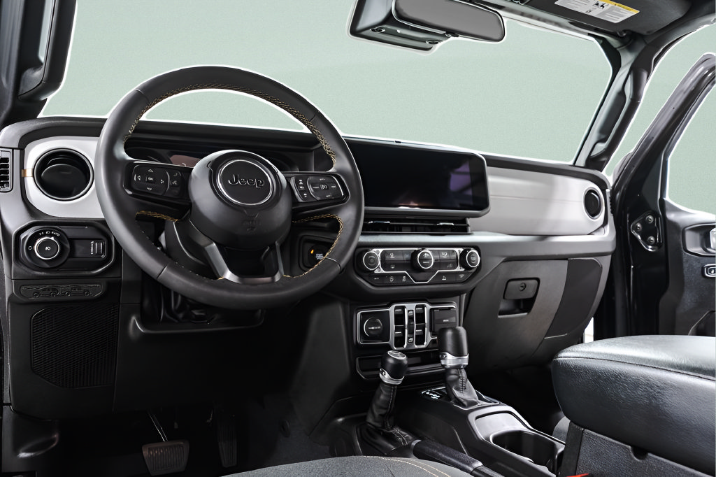 Used 2024 Jeep Wrangler Unlimited Sport AWD/4WD image 24