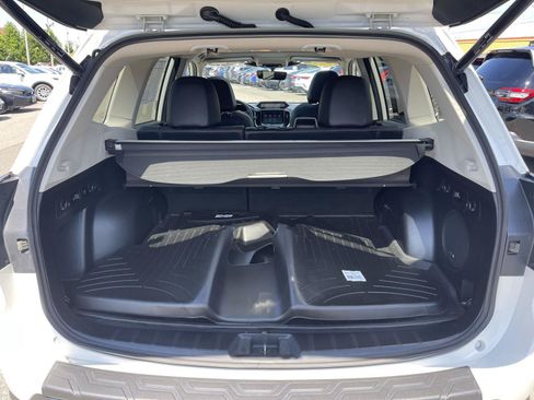 Used 2024 Subaru Forester Limited AWD/4WD image 17