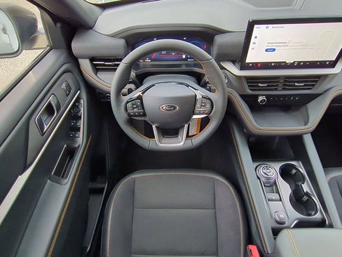 New 2026 Ford Explorer Tremor w/ Tremor Convenience Package image 16