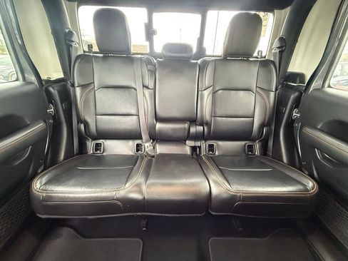 Used 2023 Jeep Gladiator Mojave w/ LED Lighting Group AWD/4WD image 28