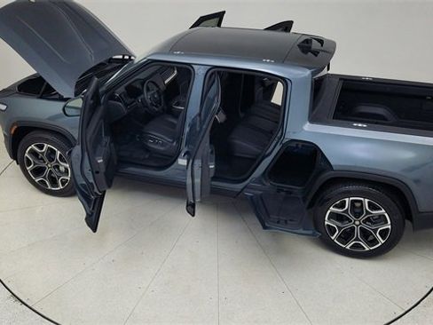 Used 2025 Rivian R1T Adventure image 83