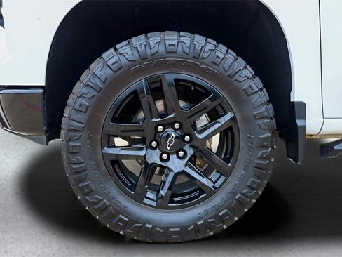 Used 2022 Chevrolet Silverado 1500 Custom Trail Boss image 21