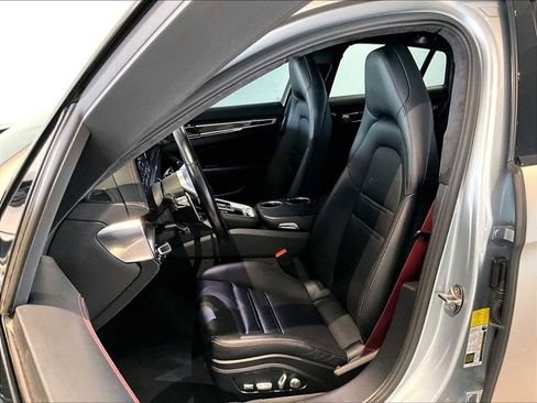 Used 2020 Porsche Panamera GTS w/ Assistance Package image 8