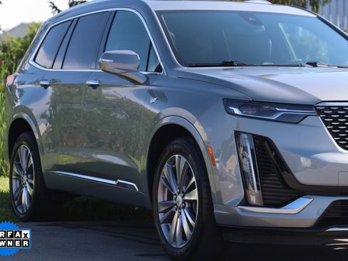 Used 2023 Cadillac XT6 Premium Luxury image 52