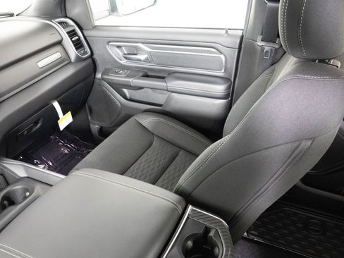 New 2026 RAM 1500 Big Horn AWD/4WD image 31