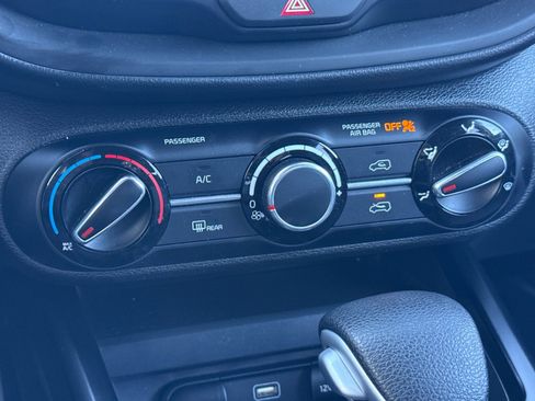 Certified 2024 Kia Soul LX w/ Option Group 015 image 19