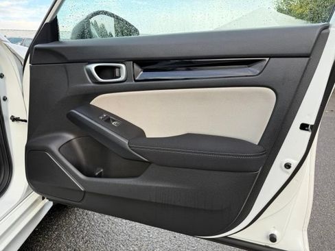 Used 2024 Honda Civic EX image 11