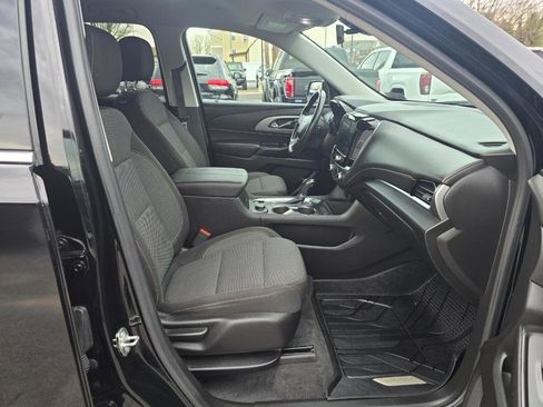 Used 2019 Chevrolet Traverse LT w/ LPO, Floor Liner Package image 17
