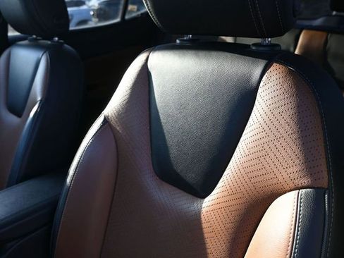 Used 2021 Buick Encore GX Essence w/ Experience Buick Package image 18