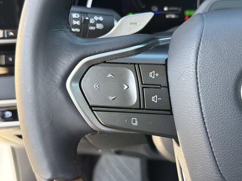 Used 2025 Lexus RX 450h AWD w/ Convenience Package image 42