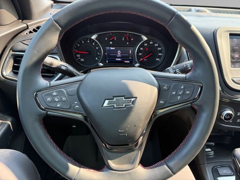 Used 2023 Chevrolet Equinox RS AWD/4WD image 13