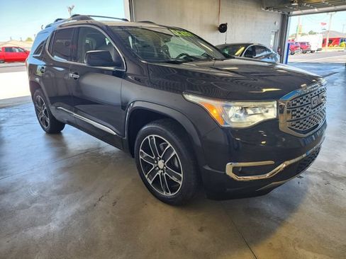 Used 2019 GMC Acadia Denali w/ Technology Package FWD image 6