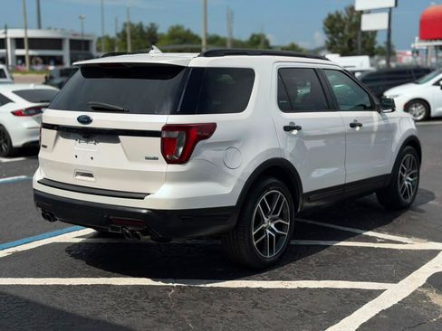 Used 2018 Ford Explorer Sport AWD/4WD image 7